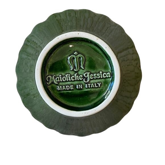 (2)  Maioliche Jessica Made in Italy Salad Bowls 7" Christmas Holiday Green NEW - Picture 12 of 15